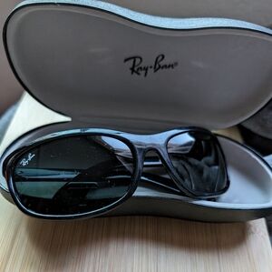 Ray ban sunglasses